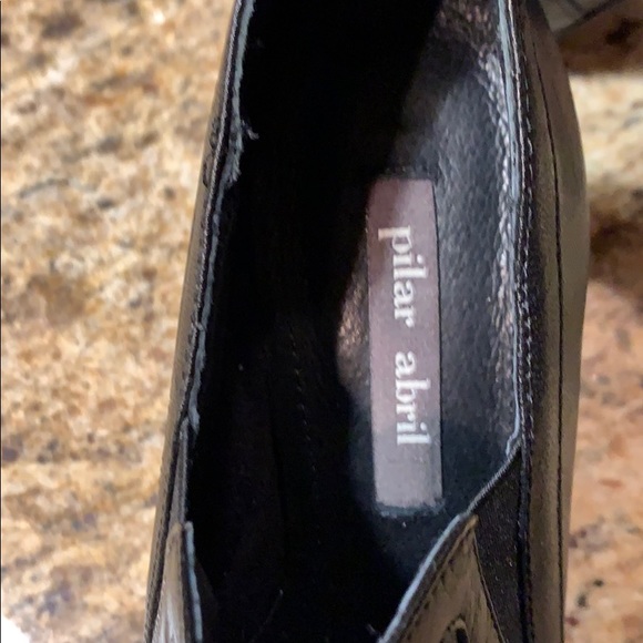 Black heels - Picture 2 of 4